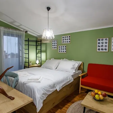 Apartamento 24 Tirana