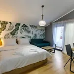 24 Apartment